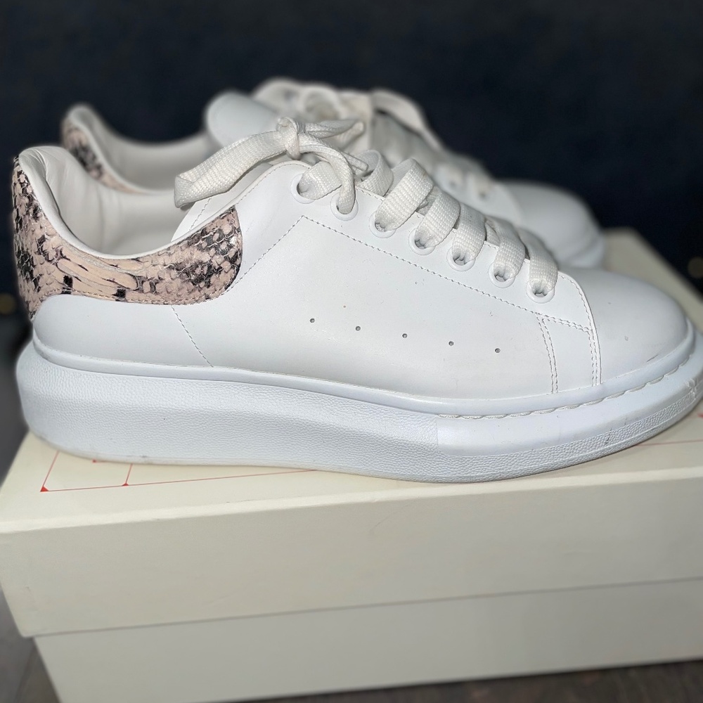 Alexander McQueens Men’s 43